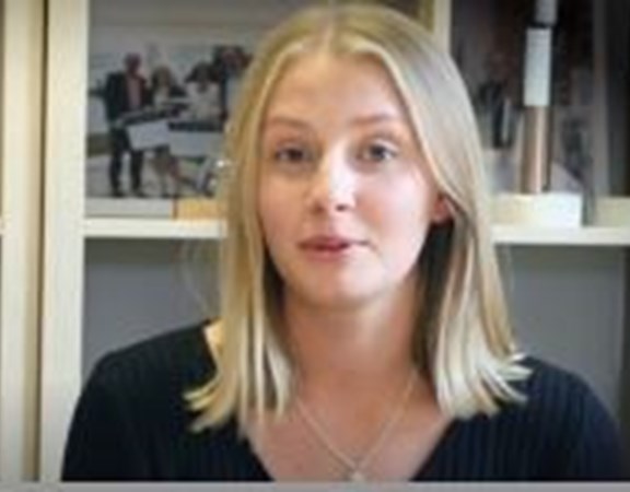 /media/1787/amanda.jpg?anchor=center&mode=crop&width=576&height=450&rnd=132464570430000000